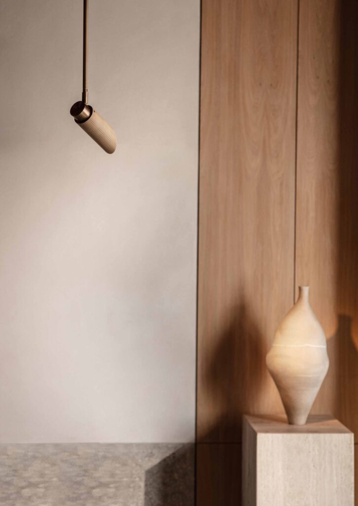 2023.03_Spot-Pro-Ceiling-Antique-Brass-4-Will-Earl-x-Laura-Fulmine-scaled