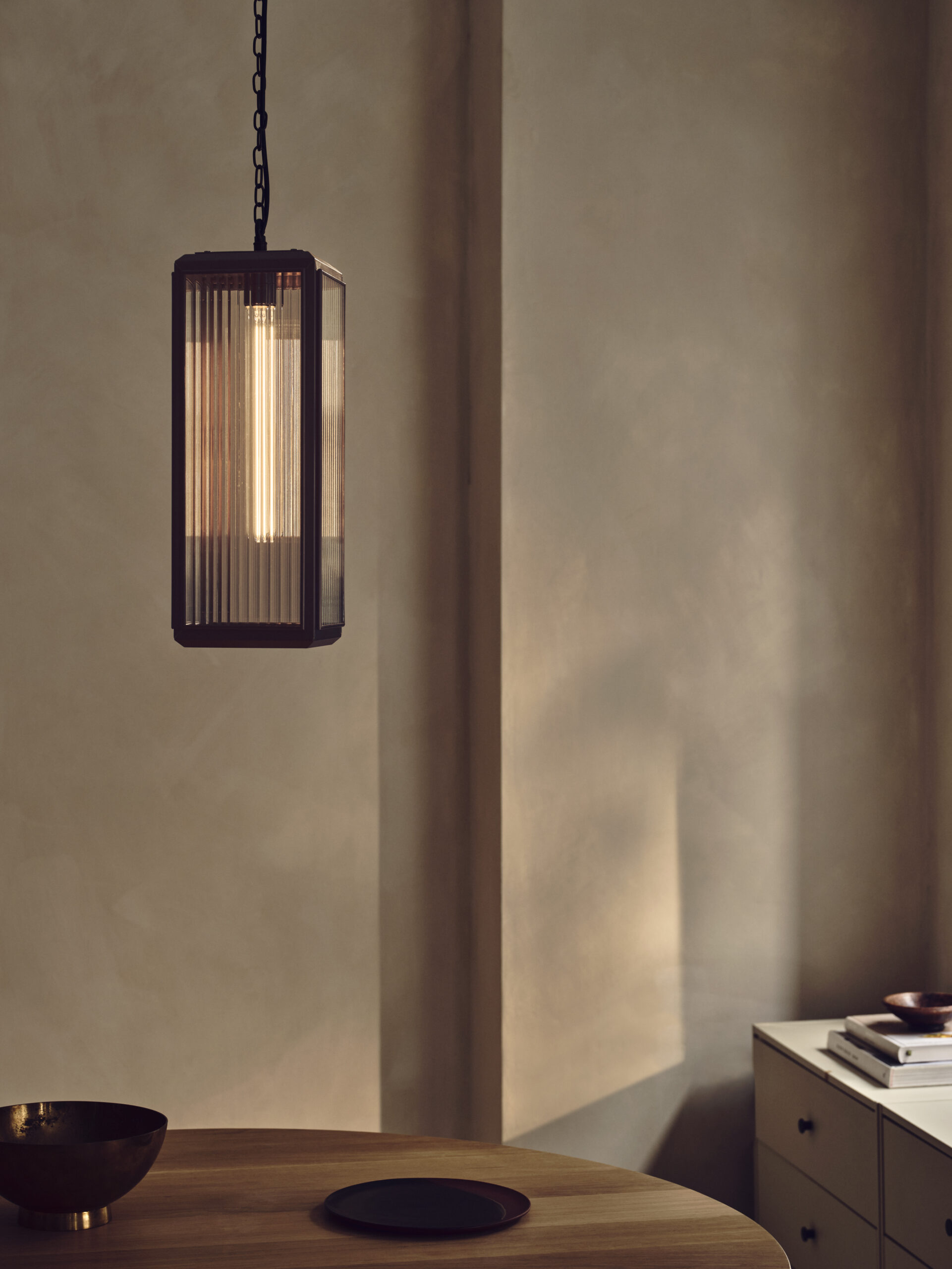 2023.04_Lilac-Pendant-ON-Ben-Anders-x-Laura-Fulmine-scaled