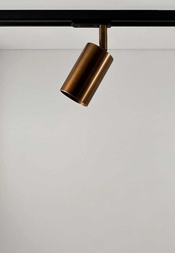 60_100-track_burnished-brass