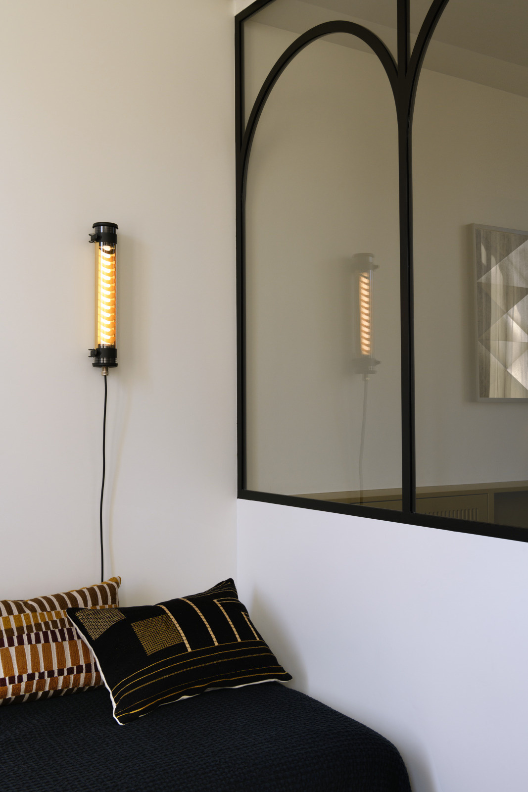 Elgar-Push-Coal-Brass-©Sammode-148890