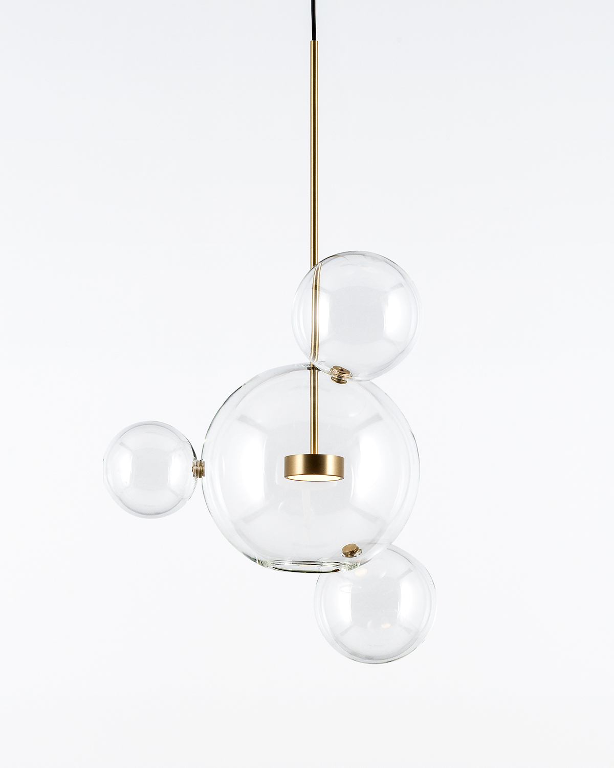 GiopatoCoombes_BollePendant04Bubbles_FedericoVilla-1200x1500-1