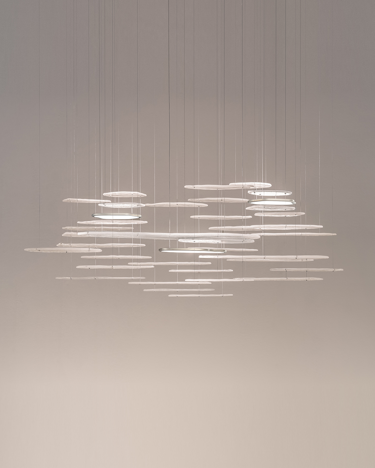 GiopatoCoombes_StillLife_Bruma-Chandelier-125_1