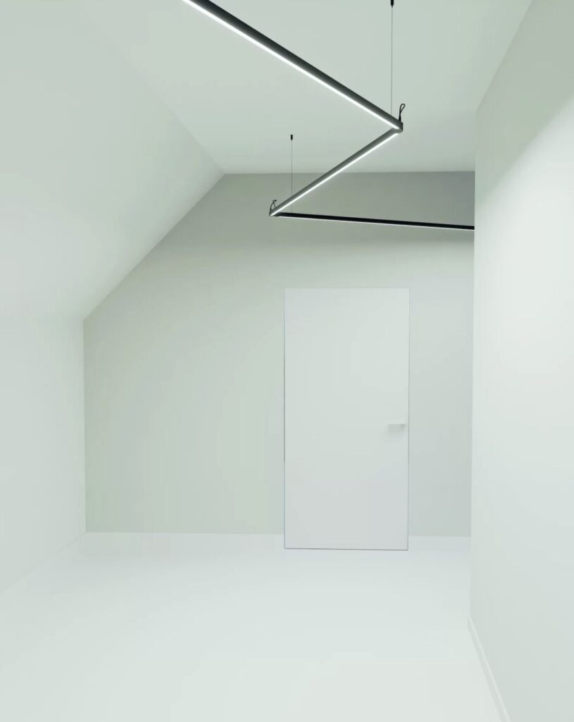 Mikaline_Delta-Light-02