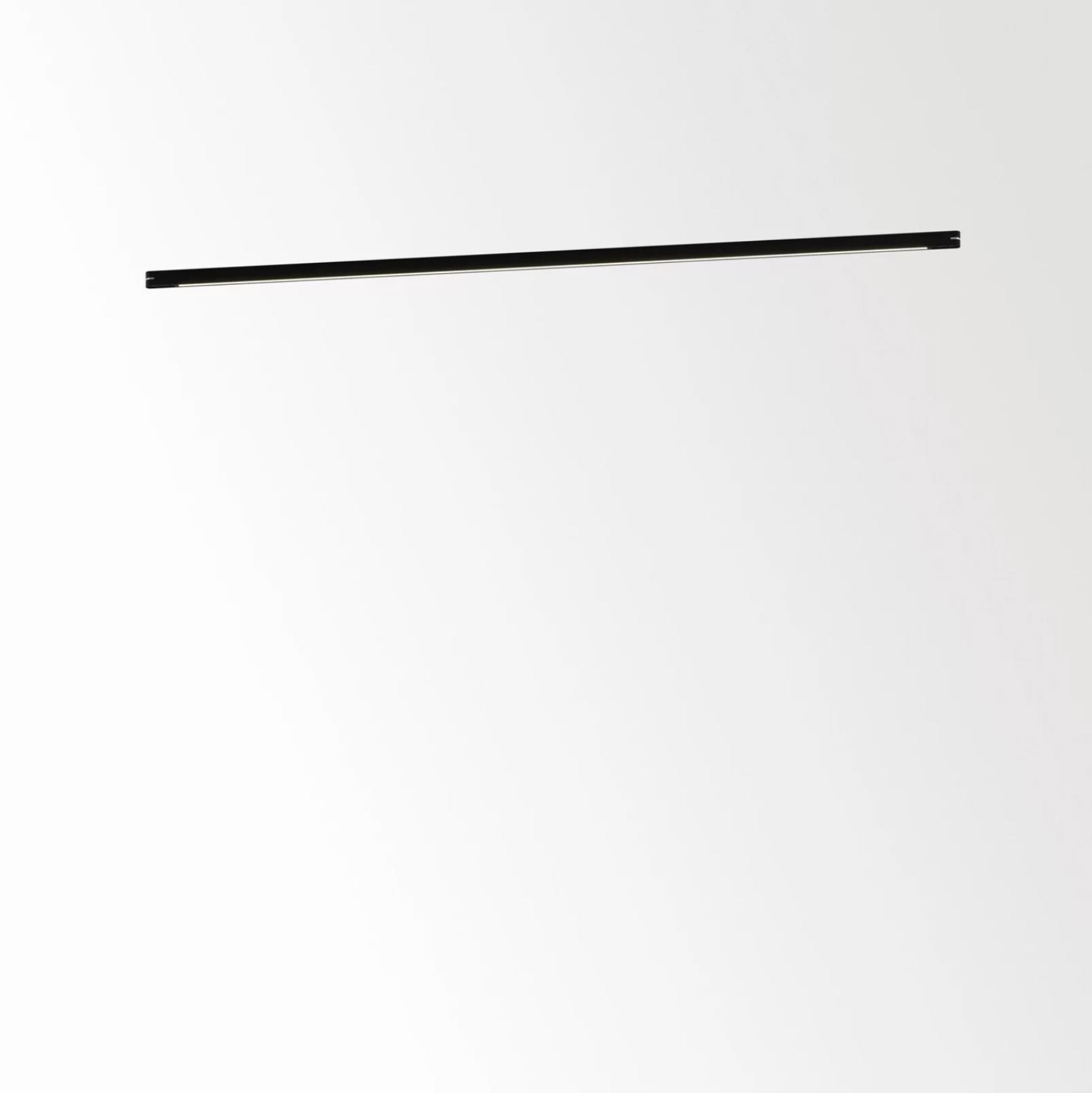 Mikaline_Delta-Light-03