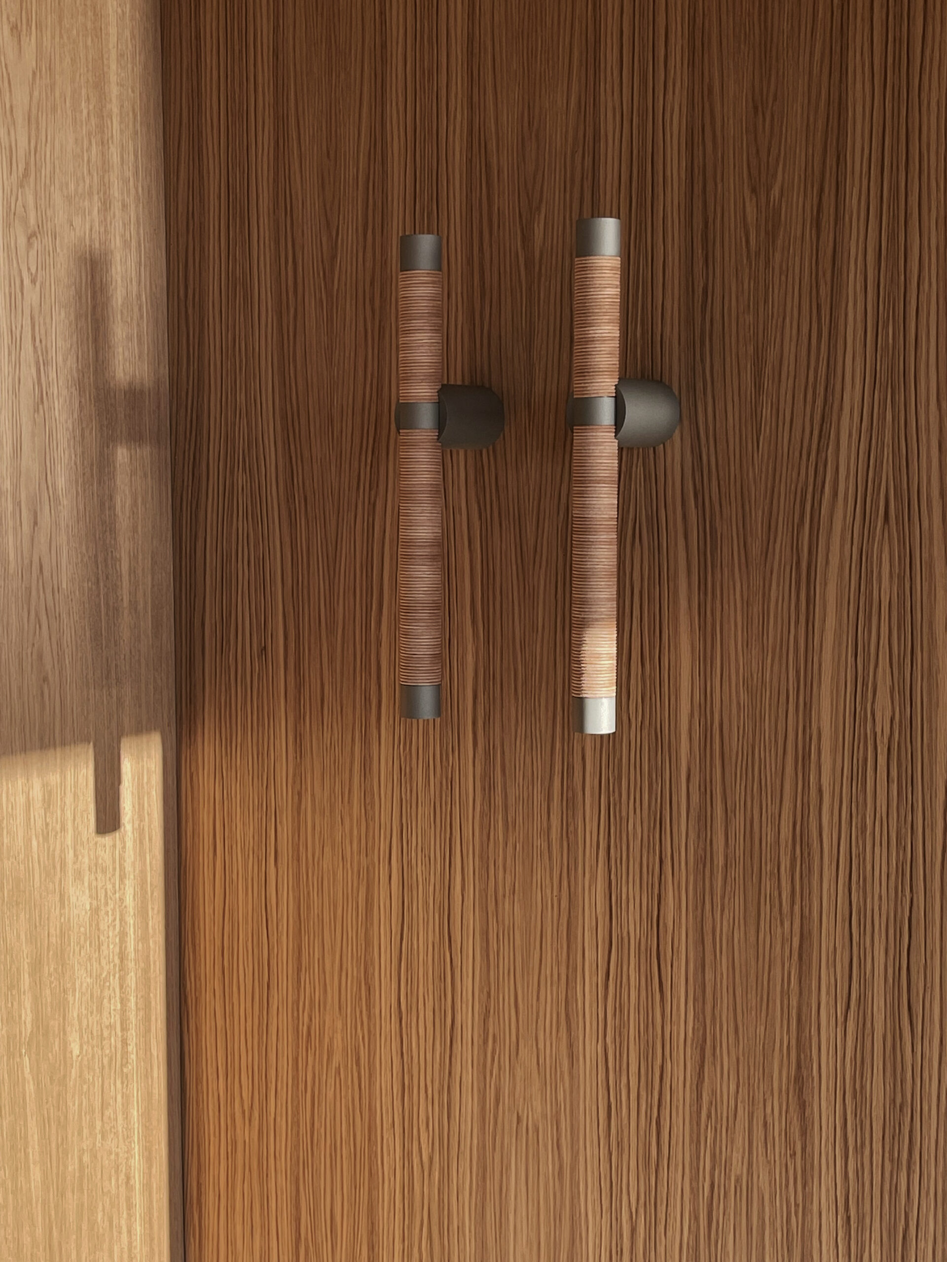 Leather Wall - Møller & Rothe