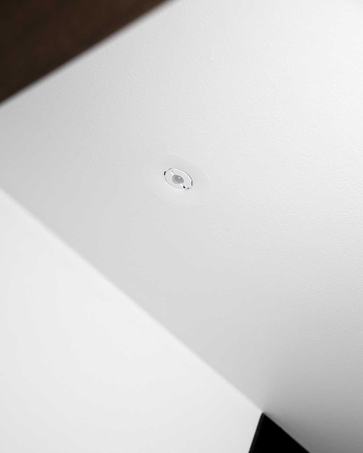 ONEA_Storm-Medium-Motion2-1