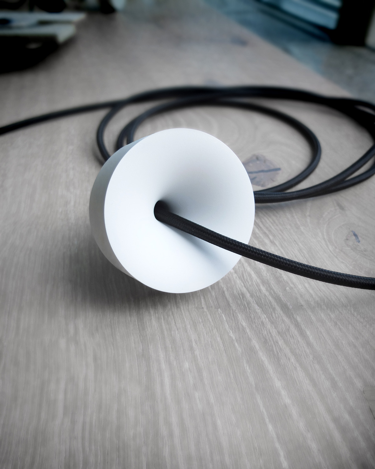 ONEA_Storm-Medium-OutPut_White_02