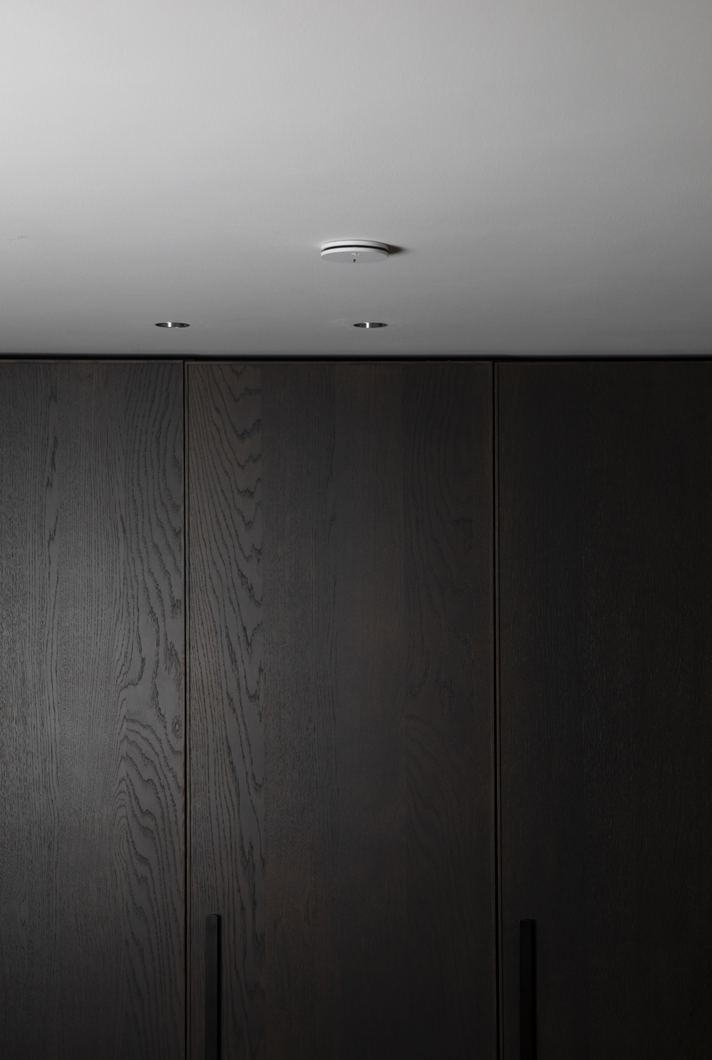 ONE_A_Storm_Smoke_Relay_Lifestyle_hvid4