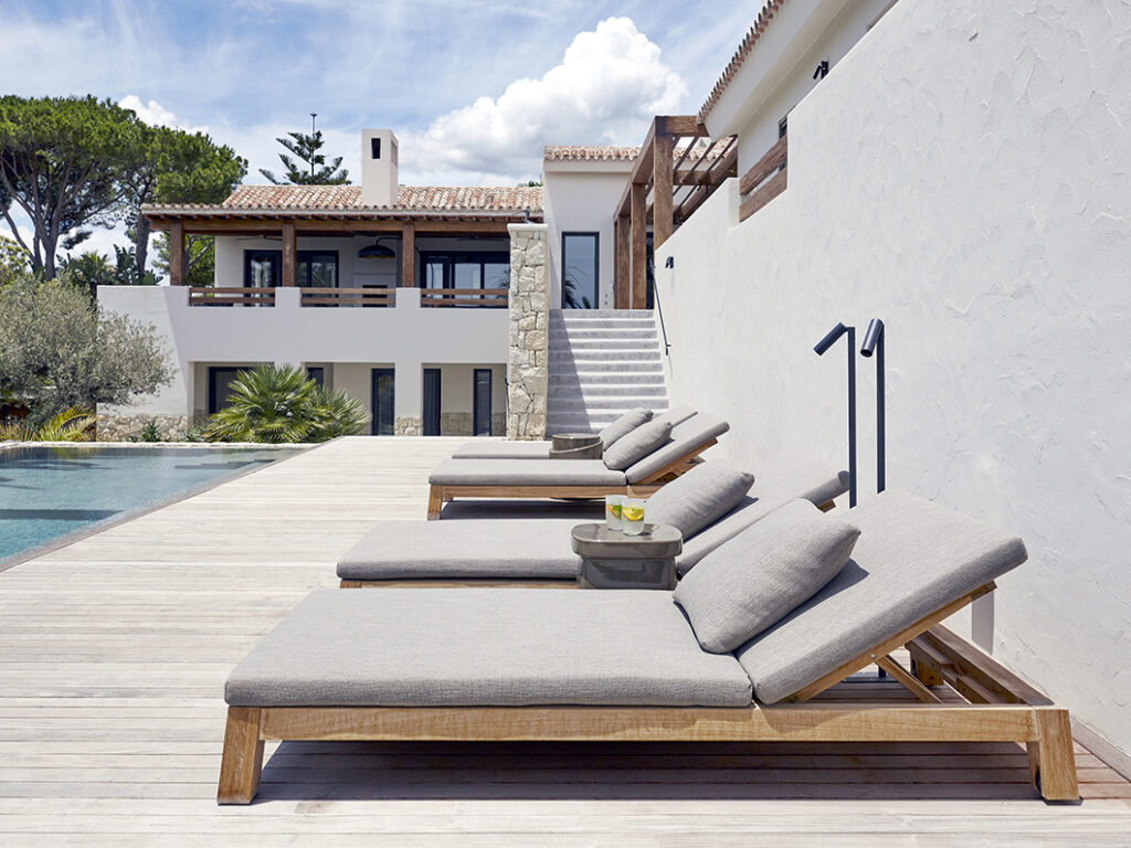 SPB_ES_Mediterranean_Garden_Villa_RP_211-102
