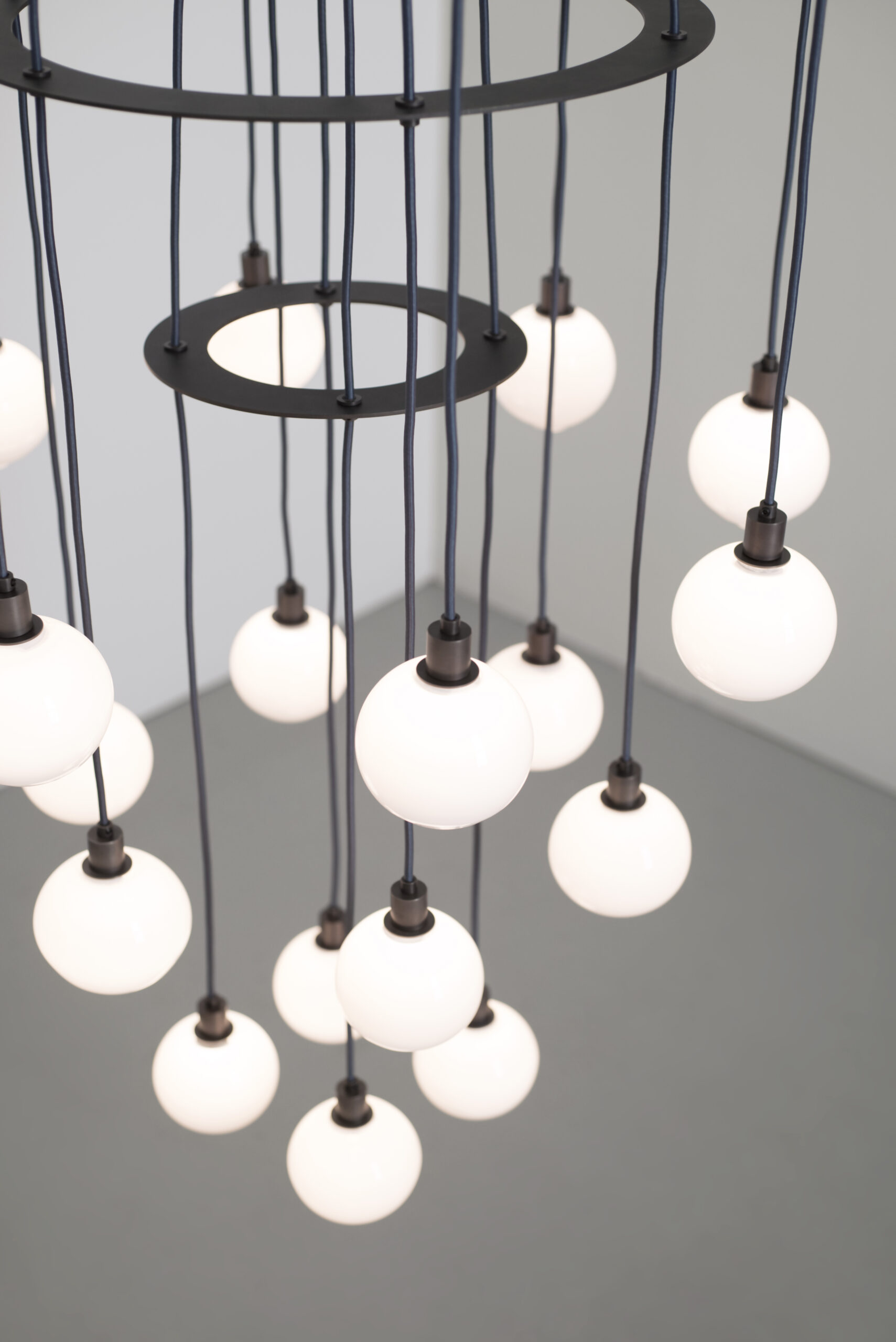 SkLO_Drape_Circle18_LT285WHT_4-1-scaled