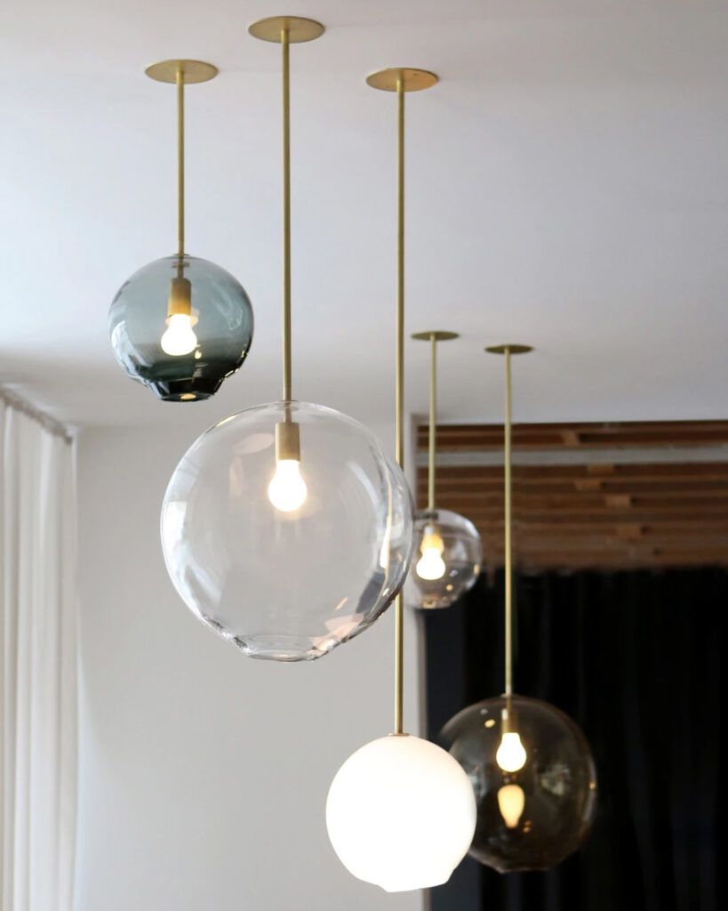 SkLO_Float_Pendant_ENV_13_1080_2