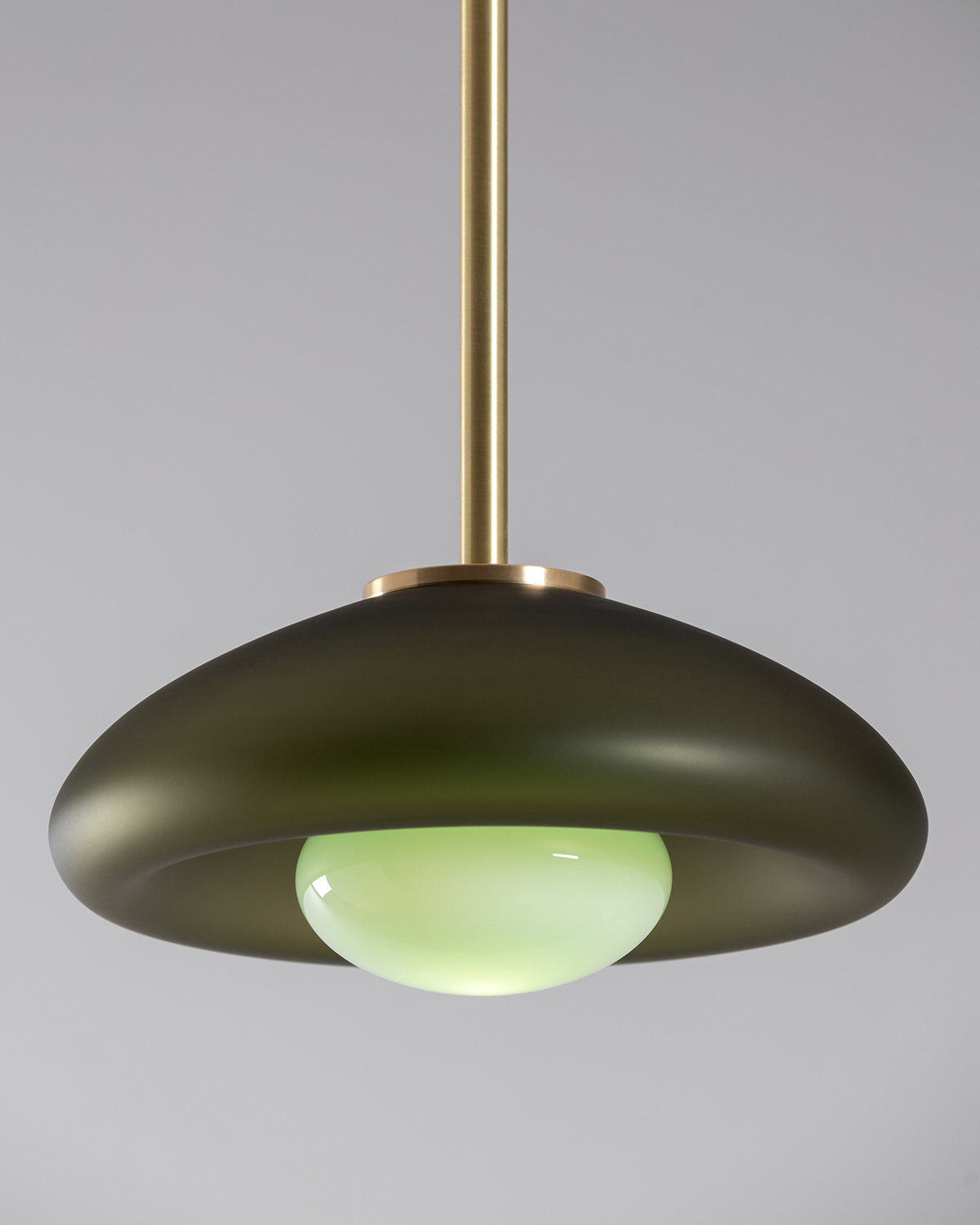 SkLO_Pillow_Pendant