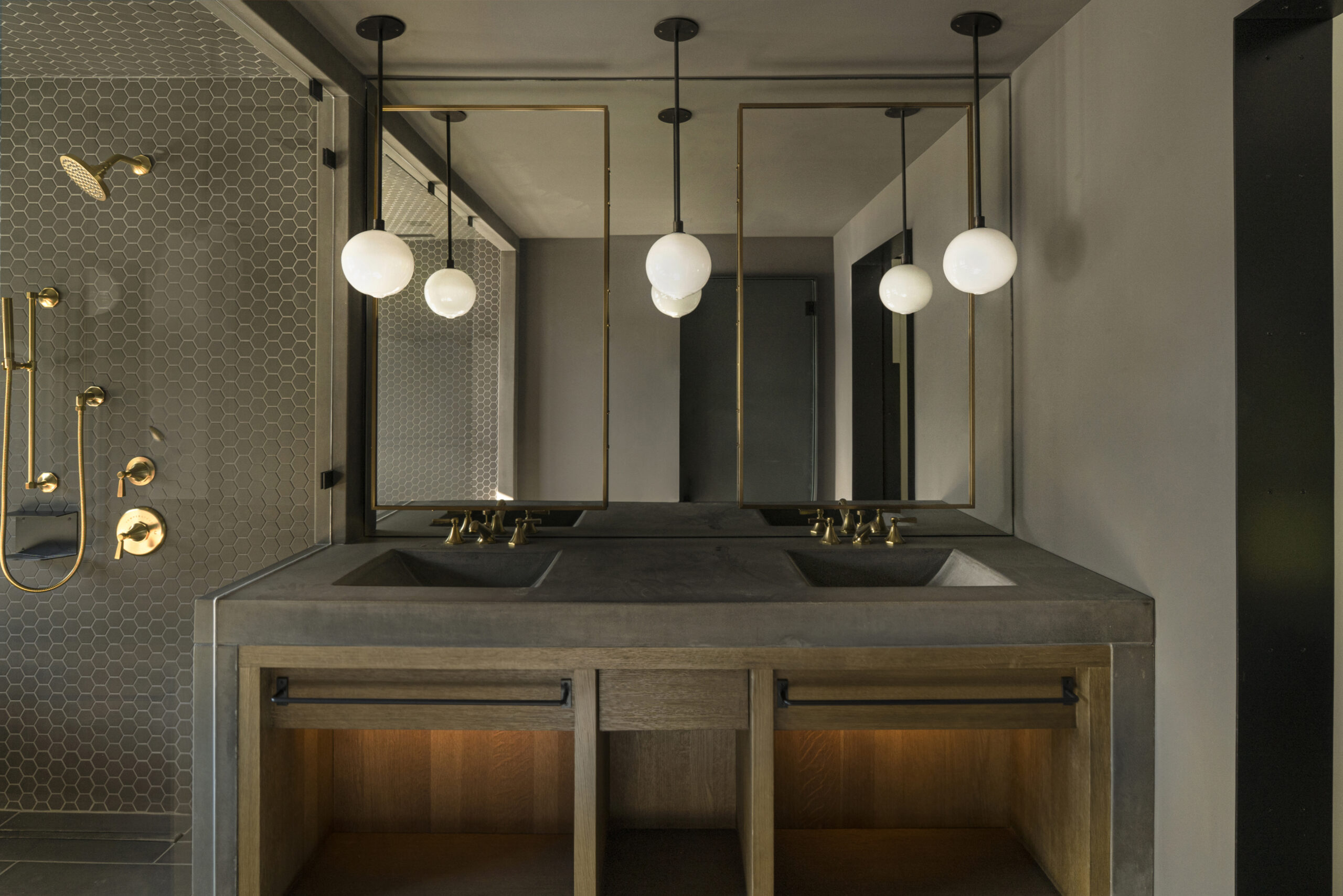 SkLO_Stem_Pendant_1x_LT312_ENV_1-scaled